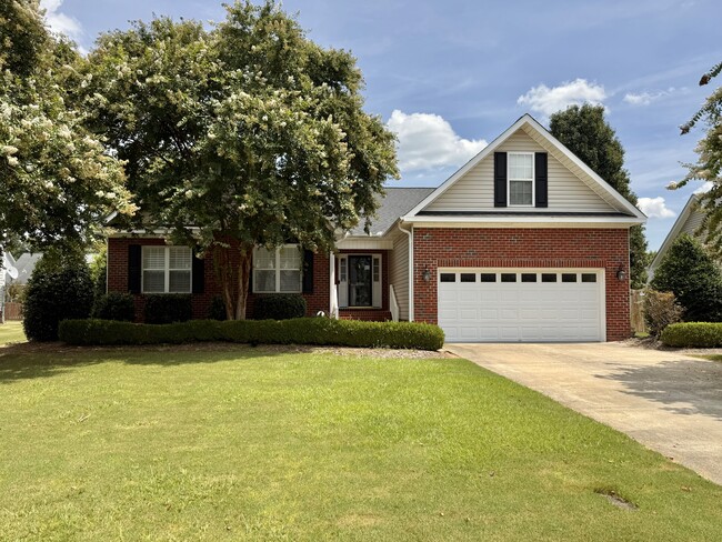 3721 Stillwood Dr