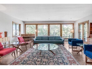 400 Natchez Ave N in Minneapolis, MN - Building Photo - Building Photo