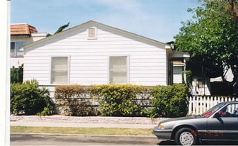 5014-5020 Lotus St in San Diego, CA - Building Photo