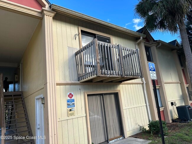 property at 2130 Forest Knoll Dr NE