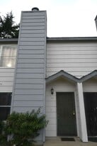 8272 Center Pkwy in Sacramento, CA - Building Photo