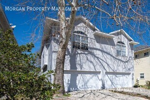 821 6th Ave S in Jacksonville Beach, FL - Building Photo