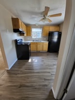 4640 Applegrove St NW in North Canton, OH - Building Photo