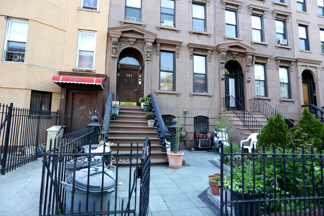 361 Union St in Brooklyn, NY - Building Photo - Building Photo