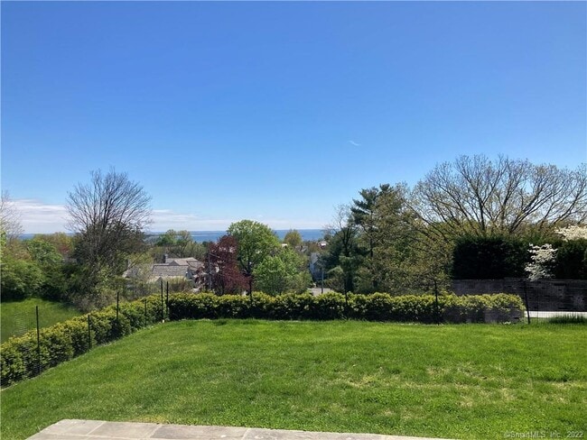 5 Longview Rd in Westport, CT - Building Photo - Building Photo