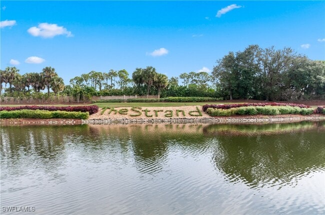 property at 5940 Sand Wedge Ln