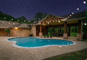 17615 Swansbury Dr in Cypress, TX - Building Photo