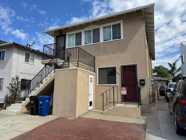 714 Loma Dr, Unit LowerUnit