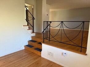 13323 Warburton Dr in Fort Washington, MD - Building Photo - Building Photo