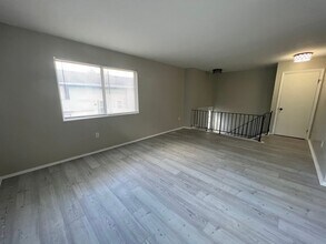 3535-3537 Golden Meadows Ct in Dayton, OH - Building Photo - Building Photo