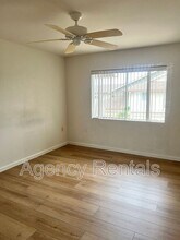 92-1465-1465 Aliinui Dr in Kapolei, HI - Foto de edificio - Building Photo