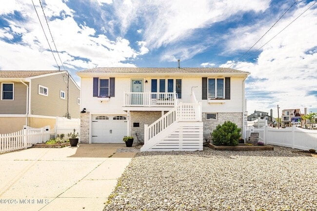 property at 167 4th Ave