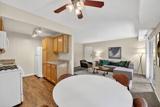 Park Naylor in Washington, DC - Building Photo - Building Photo