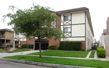 1115 Thompson Ave in Glendale, CA - Building Photo - Building Photo