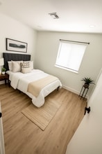 4609 Sand Creek Ave, Unit AptDC in Las Vegas, NV - Foto de edificio - Building Photo