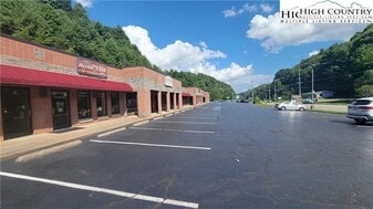 2348 NC-105 in Boone, NC - Building Photo