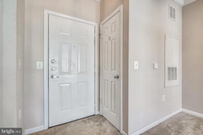 2765 Centerboro Dr, Unit 362 in Vienna, VA - Building Photo - Building Photo