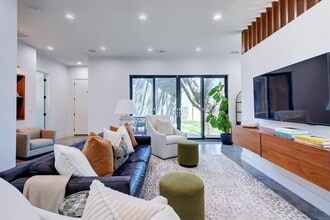 4511 S 2nd St in Austin, TX - Building Photo - Building Photo