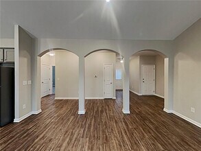 705 Stable View Loop in Dallas, GA - Building Photo - Building Photo