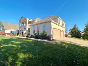 8150 Grant Dr in Dublin, OH - Building Photo - Building Photo