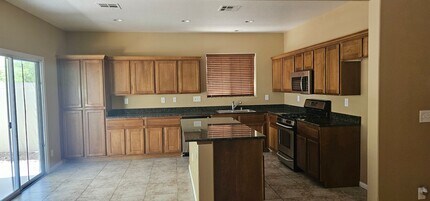 9018 Winchester Ridge St in Las Vegas, NV - Building Photo - Building Photo