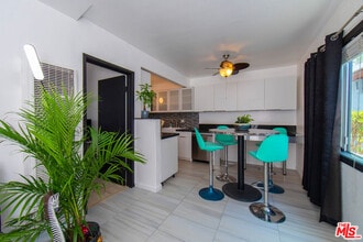 415 Rose Ave in Los Angeles, CA - Building Photo - Building Photo