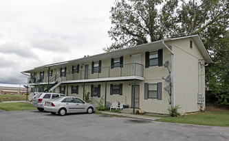 423 Mcmahan Ave Apartments