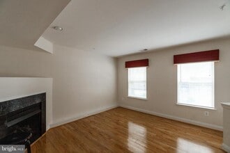 1017 Grand Champion Dr in Rockville, MD - Building Photo - Building Photo