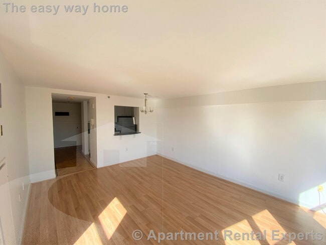 931 Massachusetts Ave, Unit #903 in Cambridge, MA - Building Photo - Building Photo