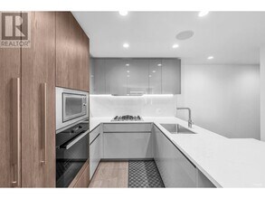 6811-6811 Pearson Wy in Richmond, BC - Building Photo - Building Photo
