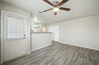 1317 Village Garden Dr in Azle, TX - Building Photo - Building Photo