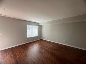 22248 Cape Cod Way in Farmington Hills, MI - Building Photo - Building Photo