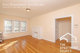 4424 N Saint Louis Ave, Unit 2A in Chicago, IL - Building Photo - Building Photo