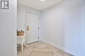 1106-1398 EGLINTON Ave in Toronto, ON - Building Photo - Building Photo