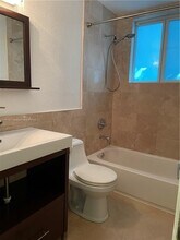 7171 Bay Dr in Miami Beach, FL - Building Photo - Building Photo