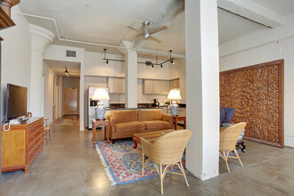 441 Gravier St, Unit 1 in New Orleans, LA - Building Photo - Building Photo
