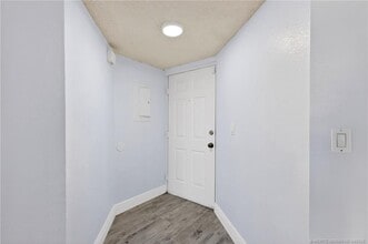 1564 SE Royal Green Cir in Port St. Lucie, FL - Building Photo - Building Photo