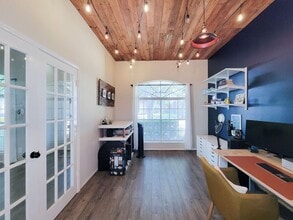 11115 Brandon Gate in Houston, TX - Building Photo - Building Photo