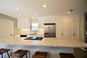 2339 Rockyglen Dr in Dallas, TX - Building Photo - Building Photo