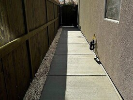 3029 Gaylene Ann Pl in Tracy, CA - Building Photo