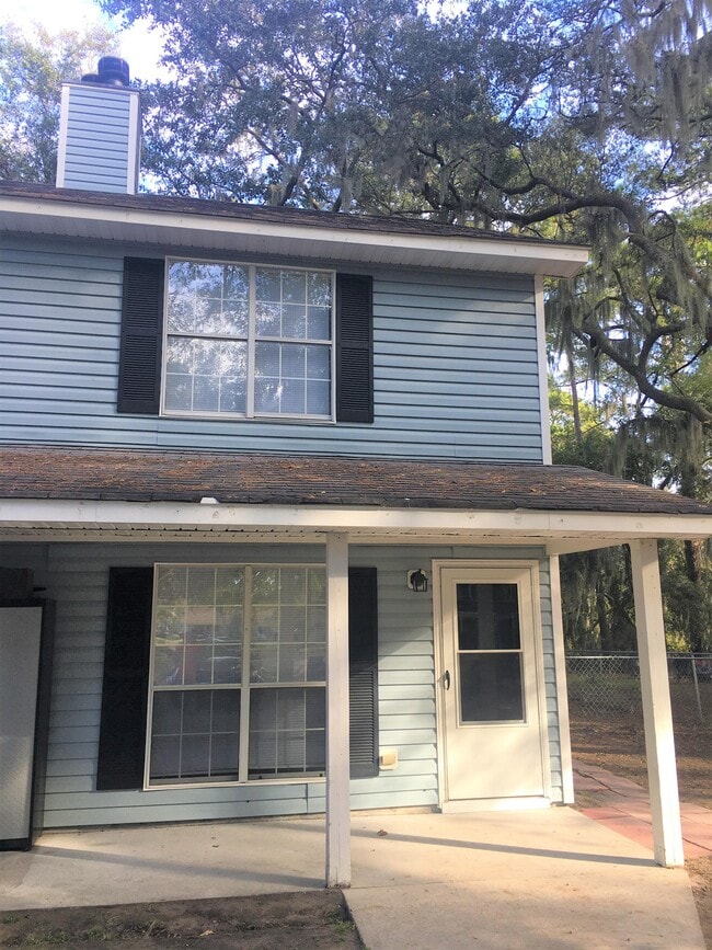 property at 112 Tamara Ln