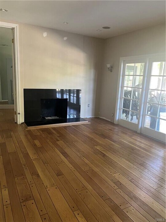 1630 Puebla Dr in Glendale, CA - Building Photo