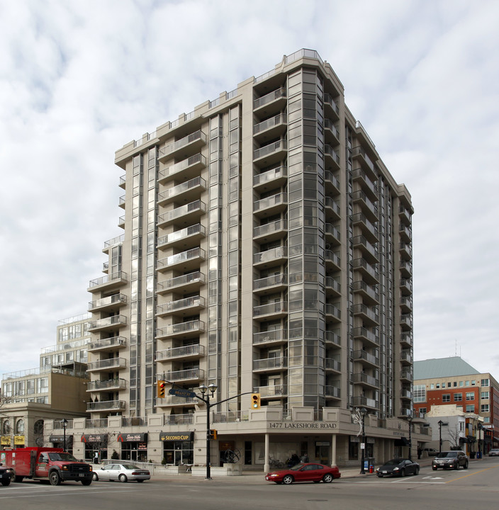 Buntons Wharf in Burlington, ON - Building Photo