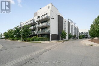 301 Sea Ray Ave in Innisfil, ON - Building Photo - Building Photo