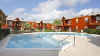 Ashford Santa Cruz Apartments