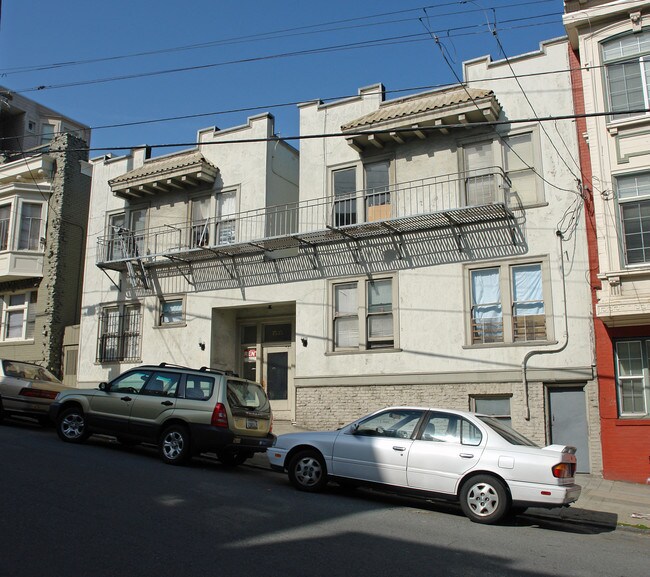 1535 Leavenworth St in San Francisco, CA - Foto de edificio - Building Photo