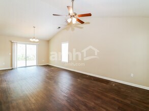 112 Knightsbridge Rd in Bluffton, SC - Foto de edificio - Building Photo