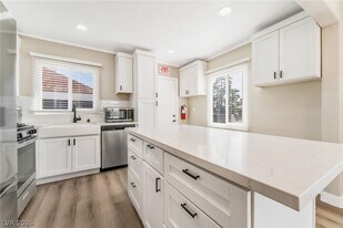 4218 Fulton Pl in Las Vegas, NV - Building Photo