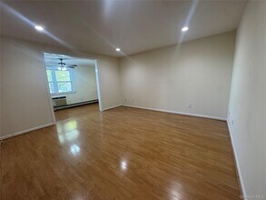 138 Mayflower Ave in New Rochelle, NY - Building Photo - Building Photo