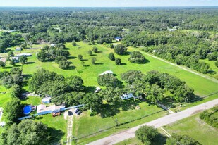 12552 Farmettes Rd in Lakeland, FL - Building Photo